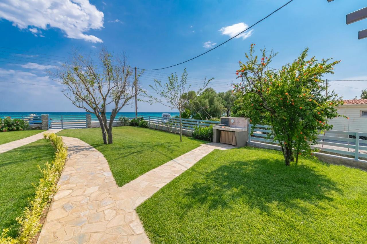 Azzurro Seafront Houses Nea Kallikrateia Exterior foto